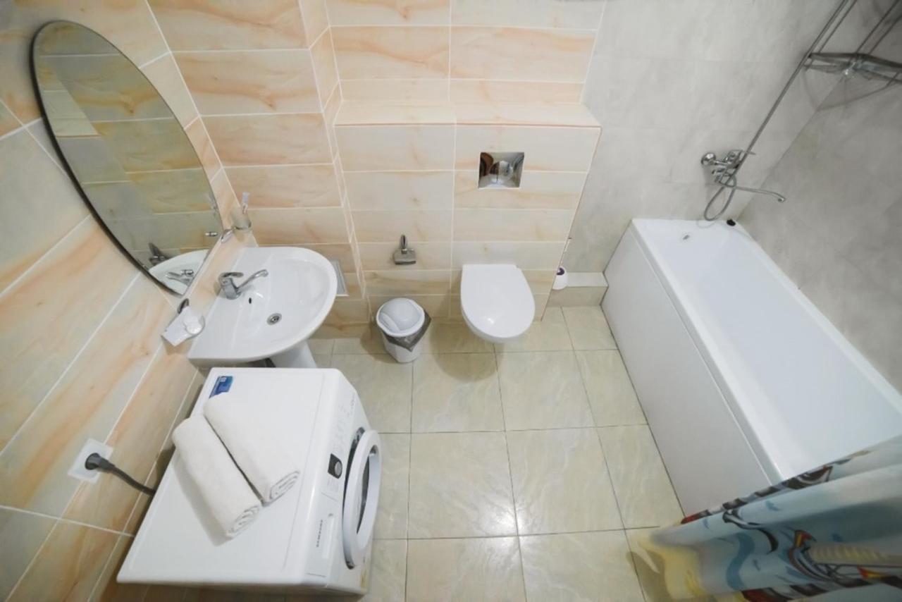 Manica Mega Towers Apartment อัลมาตี ภายนอก รูปภาพ