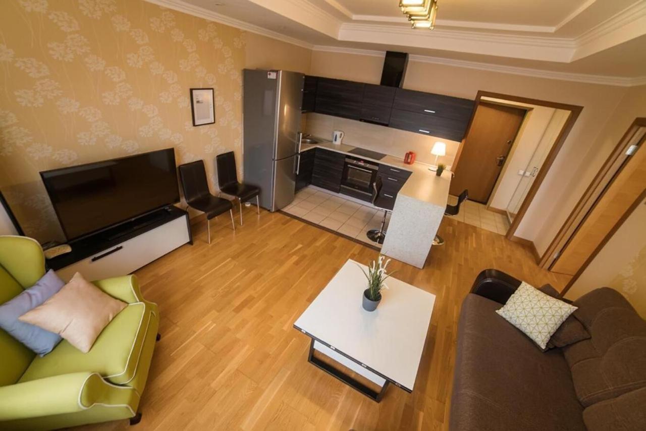 Manica Mega Towers Apartment อัลมาตี ภายนอก รูปภาพ